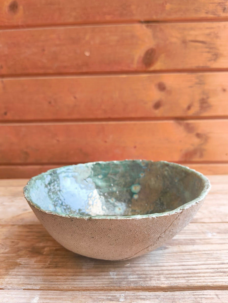 Nand - grijze bowl met groene afwerking