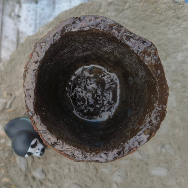 Gregory - zware pot in rode klei